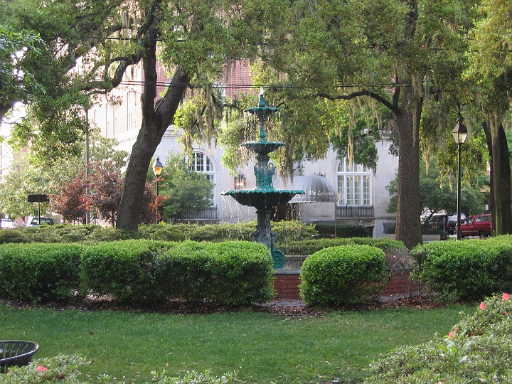 03 fountain.JPG